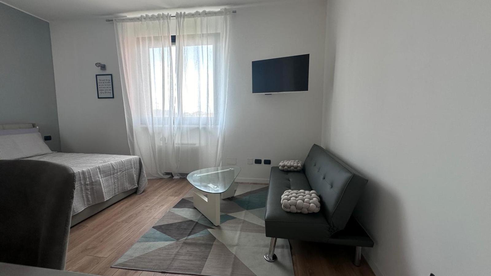 Monolocale Ovidio Aparthotel Μιλάνο Εξωτερικό φωτογραφία