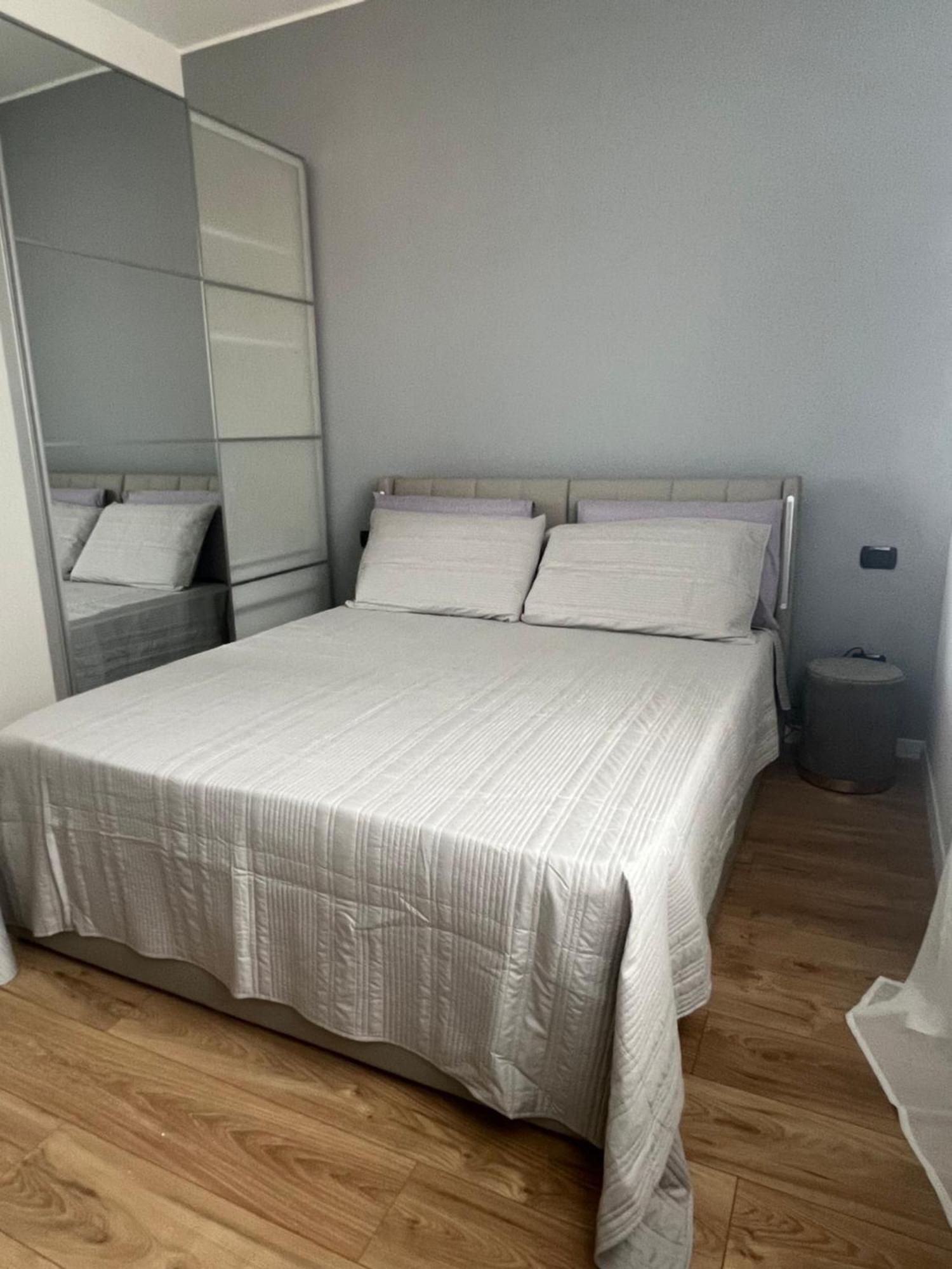 Monolocale Ovidio Aparthotel Μιλάνο Εξωτερικό φωτογραφία