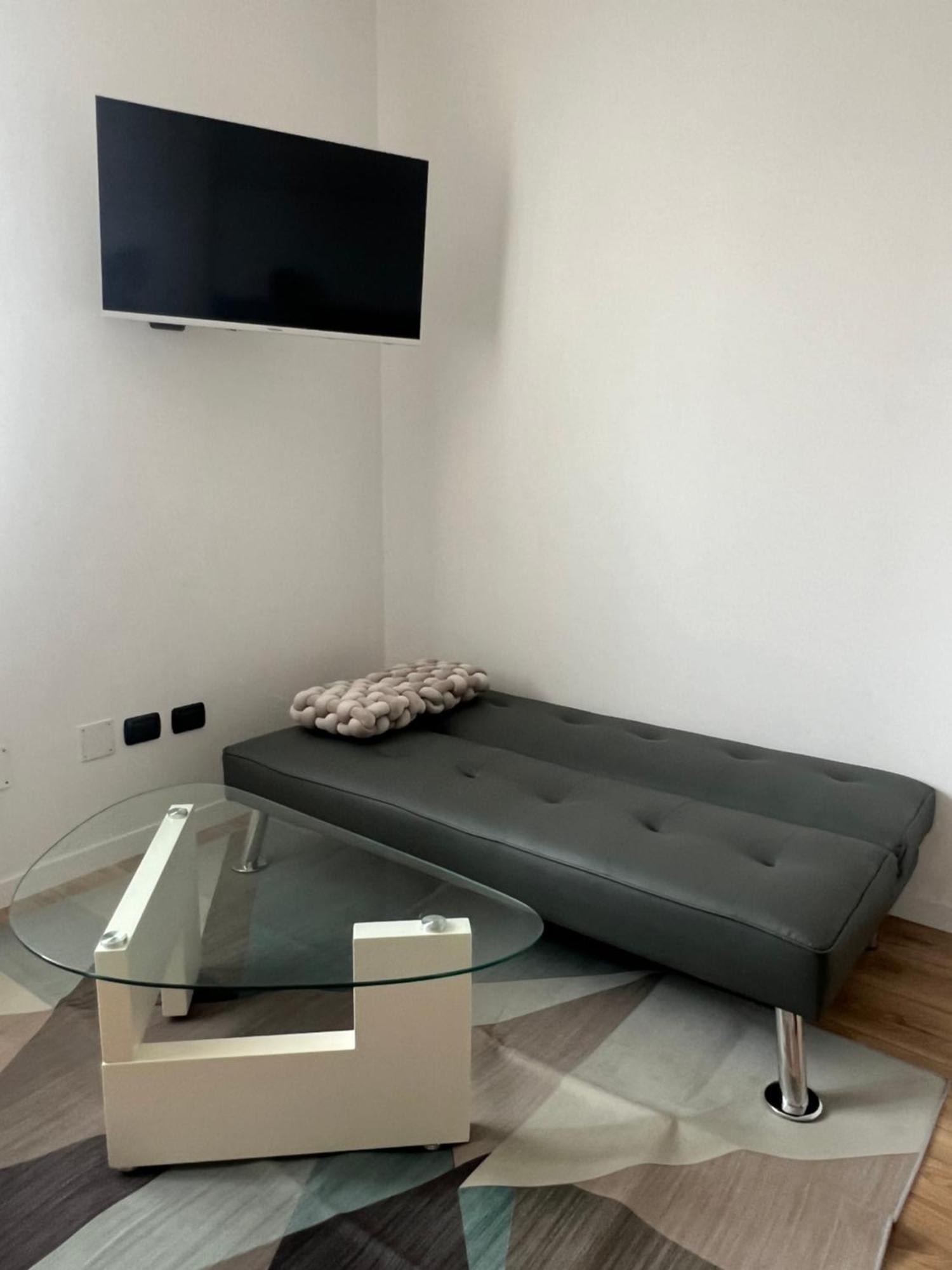 Monolocale Ovidio Aparthotel Μιλάνο Εξωτερικό φωτογραφία